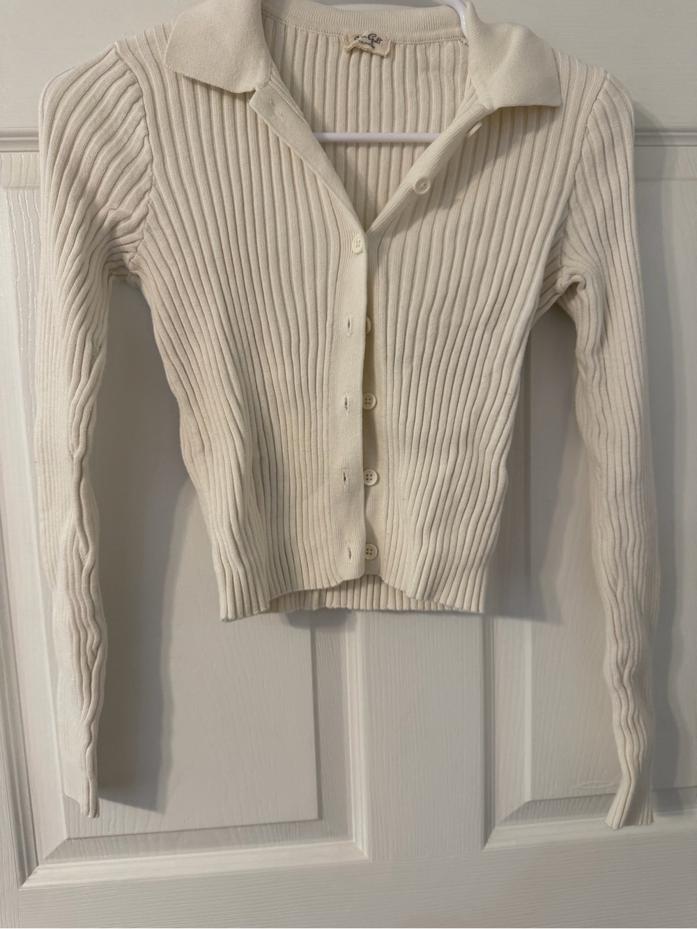 Brandy Melville Ribbed Collared Button-Up Cardigan - Cream